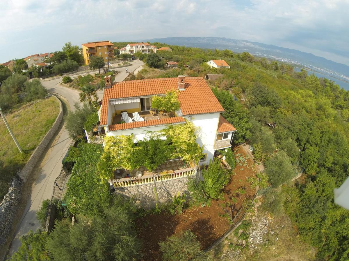 Apartment Dajana 4+2 Čižići Extérieur photo